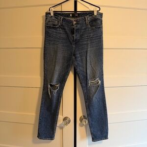 Kut from the Kloth Slouchy Boyfriend Jeans: size 14